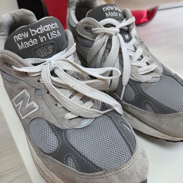 뉴발란스 993
