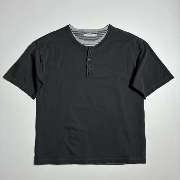 키뮤어 26SS 스트라이프 레이어드 헨리넥 반팔 티셔츠 R3395