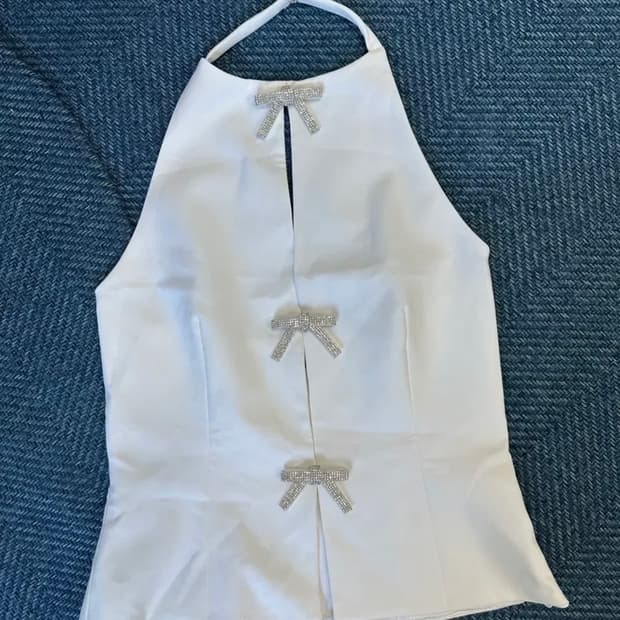 Zara 새상품 / 자라 리본큐빅 장식 홀터넥