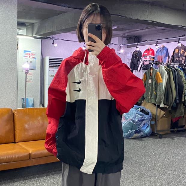 나이키 더블스우시 배색 후디 바람막이 B3469