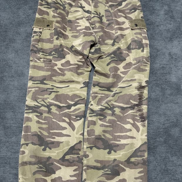 블랙아웃 ACT CARGO