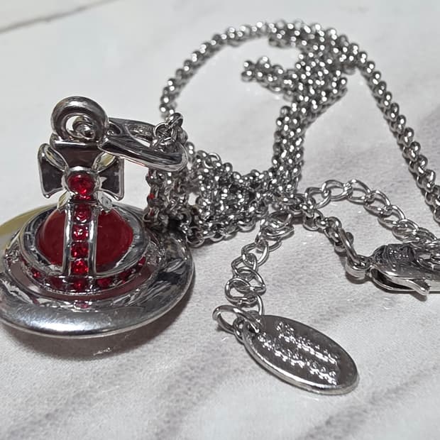 비비안웨스트우드 orb 목걸이