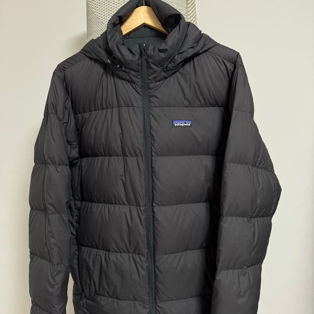 파타고니아 사일런트 다운 자켓 블랙 L