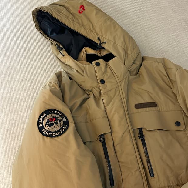 새상품) 센터폴 다운점퍼 110