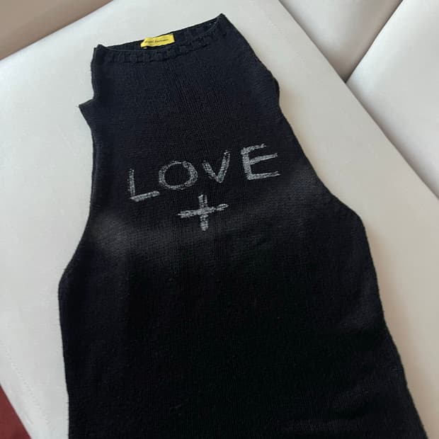 Angeli Martinero LOVE 여성 블랙 니트 베스트