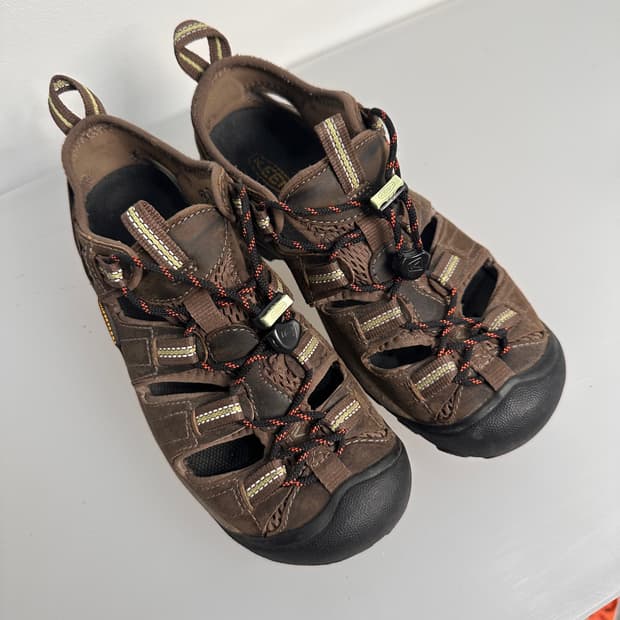 keen 트레킹 샌들 아로요  235-240