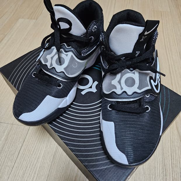 나이키 KD Trey 5 X EP 280