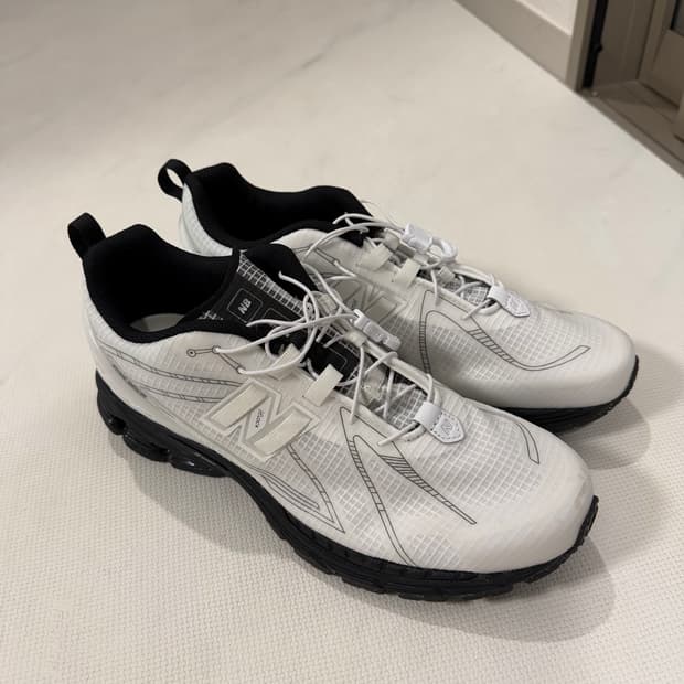 뉴발란스 1906r