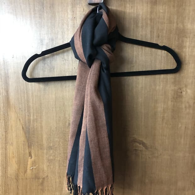 Issey miyake 멀티 컬러 머플러 