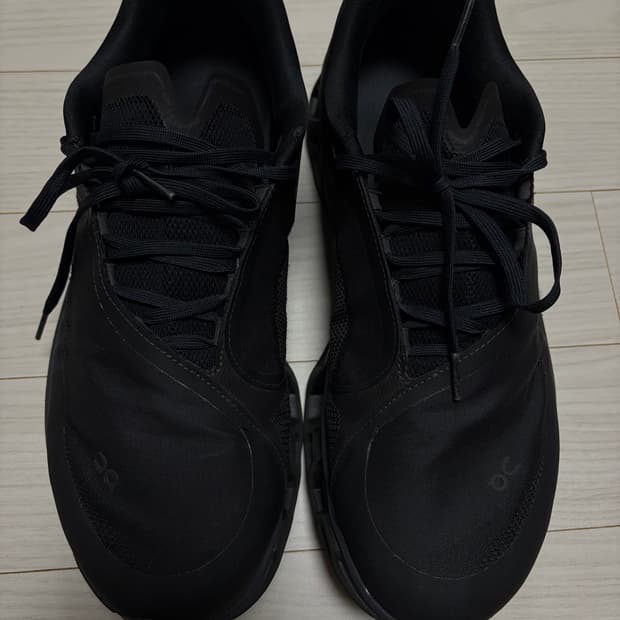 파프 온 클라우드몬스터 2 블랙 마그넷