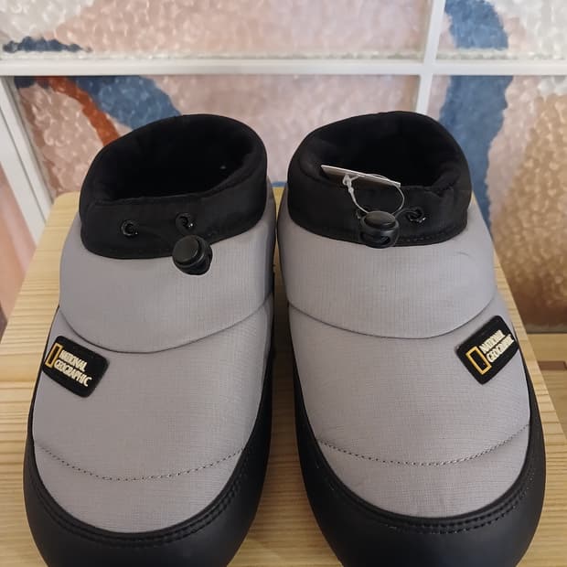 내셔널지오그래픽 정품 여성화 240 사이즈