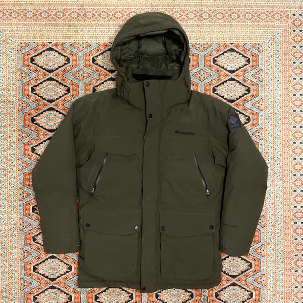 컬럼비아 카키 구스다운 포켓 패딩점퍼 남성M 