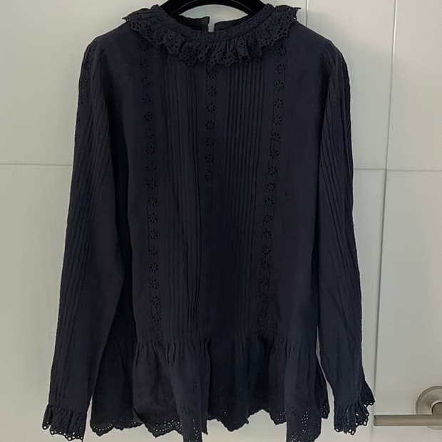 빔즈보이 네이비 레이스 블라우스44,55 정품