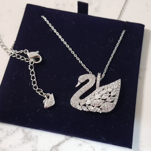 (풀박스/단순개봉) 스와로브스키 빅 스완 목걸이