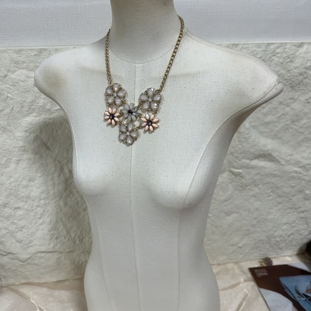 빈티지 플라워 오리엔탈 쿠바체인 목걸이