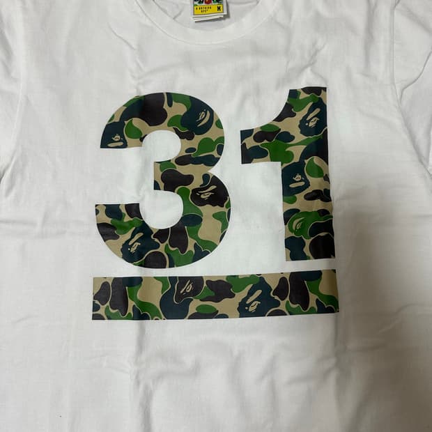 베이프 31주년 카모티셔츠