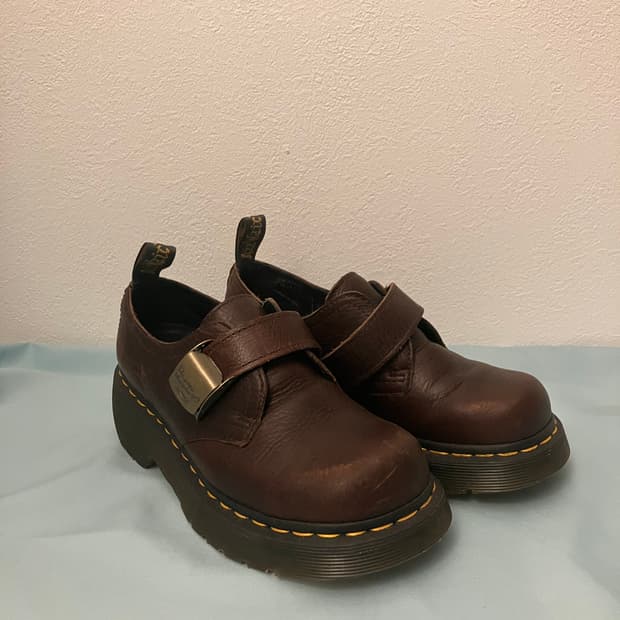 닥터마틴 오클리 uk3 단종모델