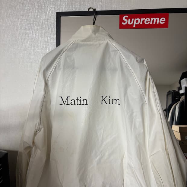 마땡킴 아이보리 바람막이