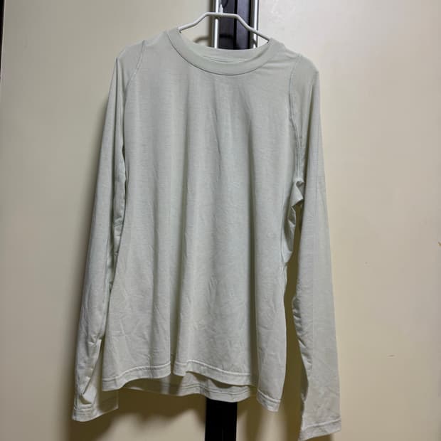 uvu 롱슬리브 사이즈 m