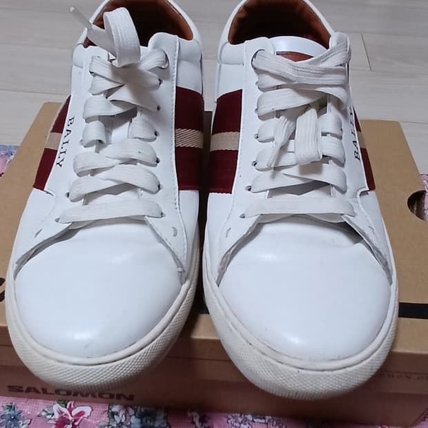 발리 스니커즈(255mm)