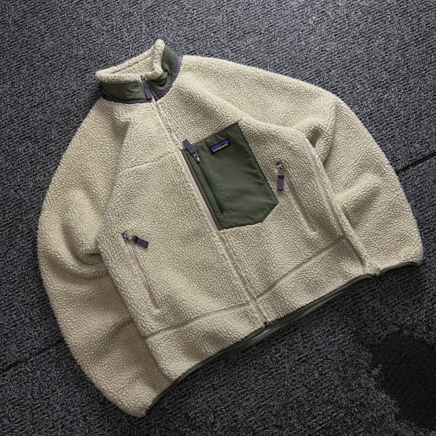 파타고니아 클래식 레트로 X 파일 플리스 자켓 3855