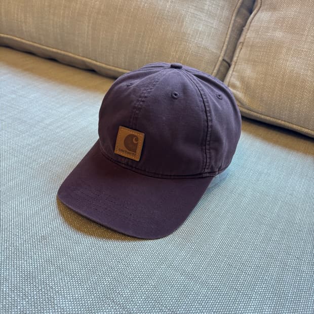 칼하트 오데사 볼캡 블랙베리 (Carhartt Odessa Cap)