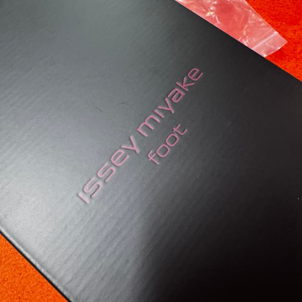 이세이미야케 아식스 콜라보 하이퍼테이핑 블랙 285 새상품 판매합니다