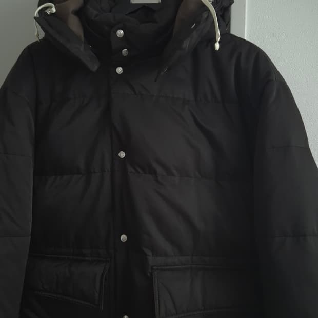 카키스 노마드 패딩 M사이즈