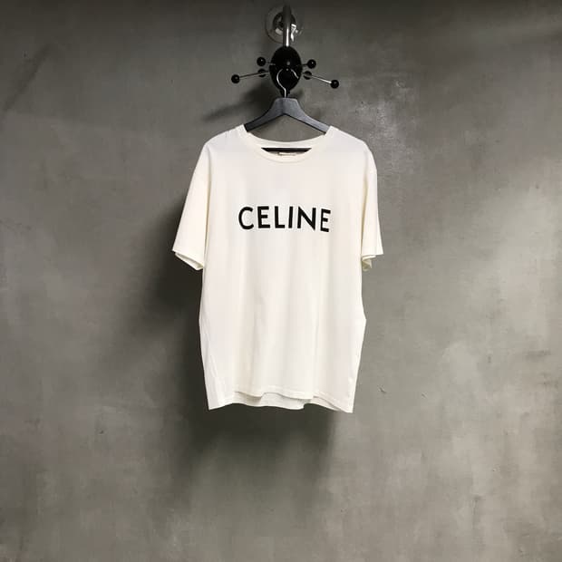 셀린느 화이트 반팔 티셔츠 M