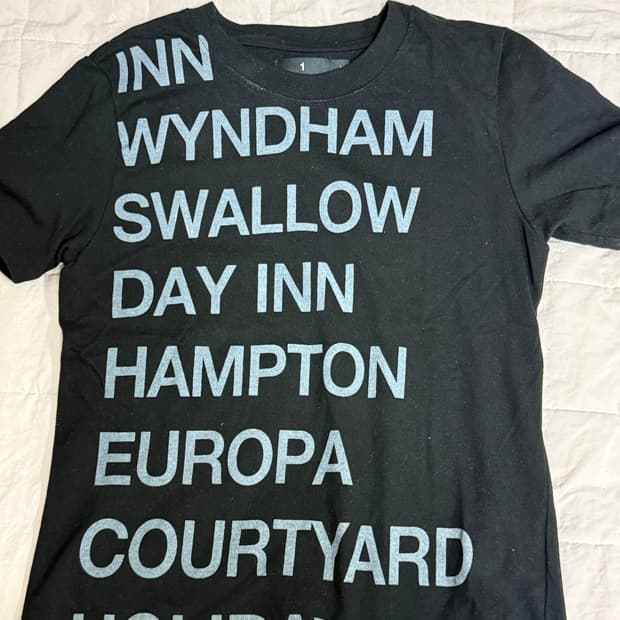 사파리스팟 1/2 HIGHWAY INN TEE (BLACK/WHITE)