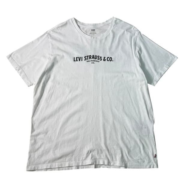 Levi’s 리바이스 투홀스 그래픽 반팔티