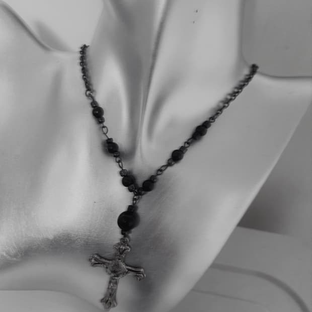 Vintage Pinterest Rosario Necklace