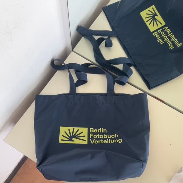 베를린포토북디스트리뷰선 BFV 001 BAG NAVY 판매