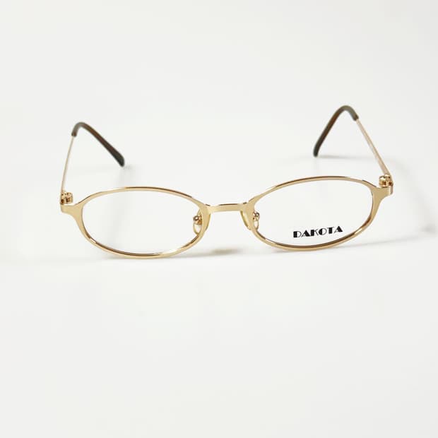 DAKOTA 골드 슬림 오벌 메탈 프레임 빈티지 안경