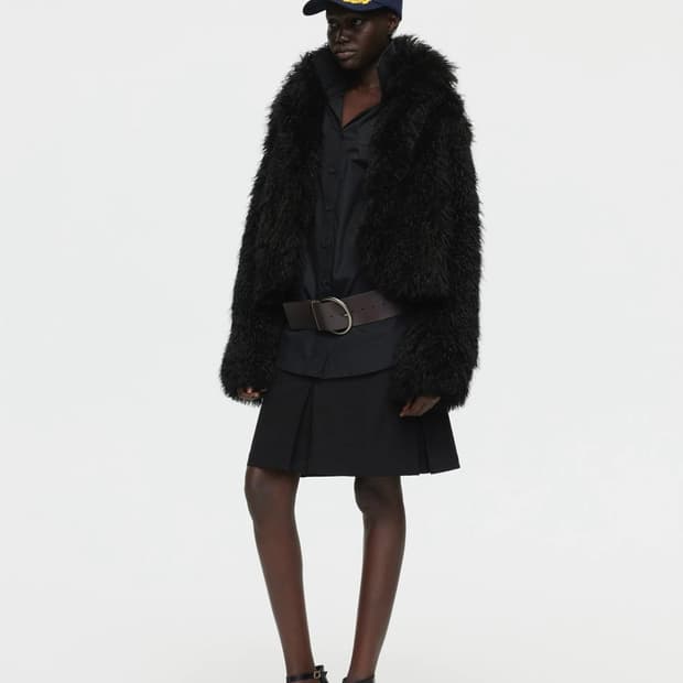 PEACHFUZZ 에코 퍼 자켓