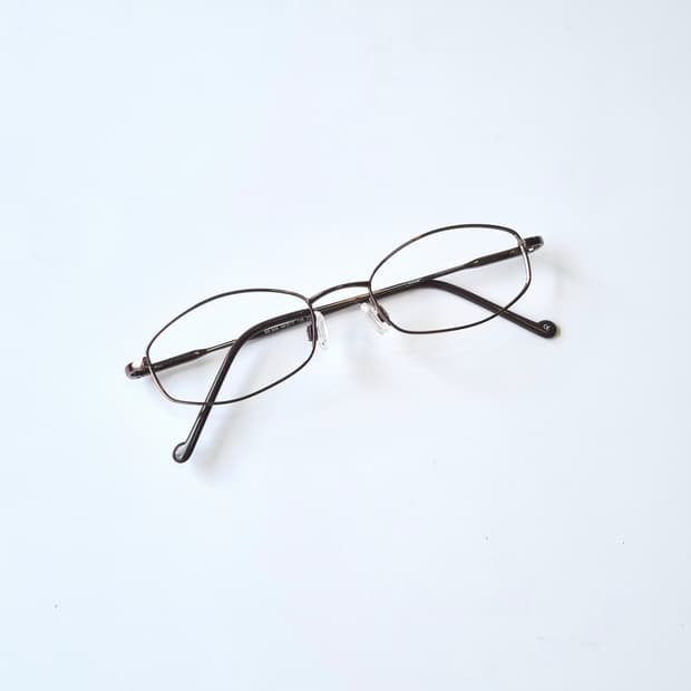 진열상품  오벌형 라운드다각 초경량 안경테 392