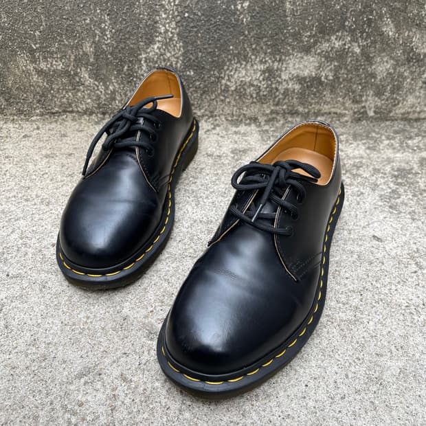 [4UK] 닥터마틴 1461 스무스 3홀 (230~235)
