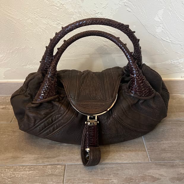 펜디 Zucca FF Spy 가방