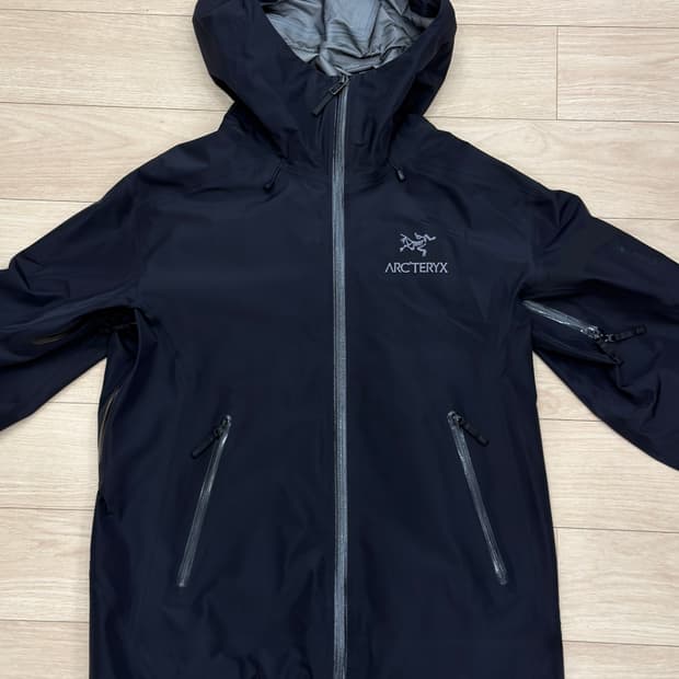 아크테릭스 베타 LT 블랙 S 남성