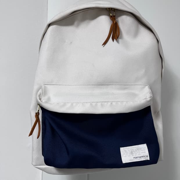 나나미카 백팩 싸게 팝니다!