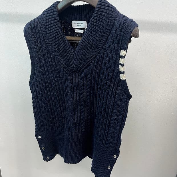 105) 톰브라운 신형 도네갈 케이블 베스트 