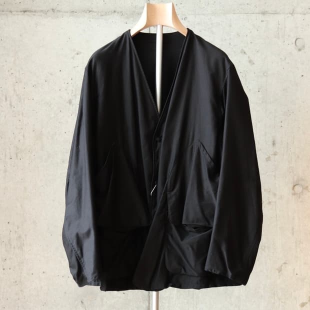 [2]코모리 COMOLI 코튼 새틴 몰스킨 헌팅자켓