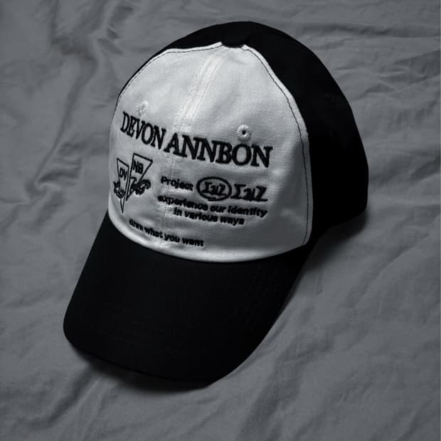 [FREE] 데본안본(DEVON ANNBON) 아카이브 자수 블랙 화이트