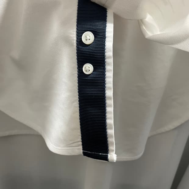 톰브라운/ 블랙 테이핑 화이트 셔츠/ 2