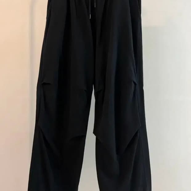 코모리 24ss 코튼저지 니턱팬츠 1size