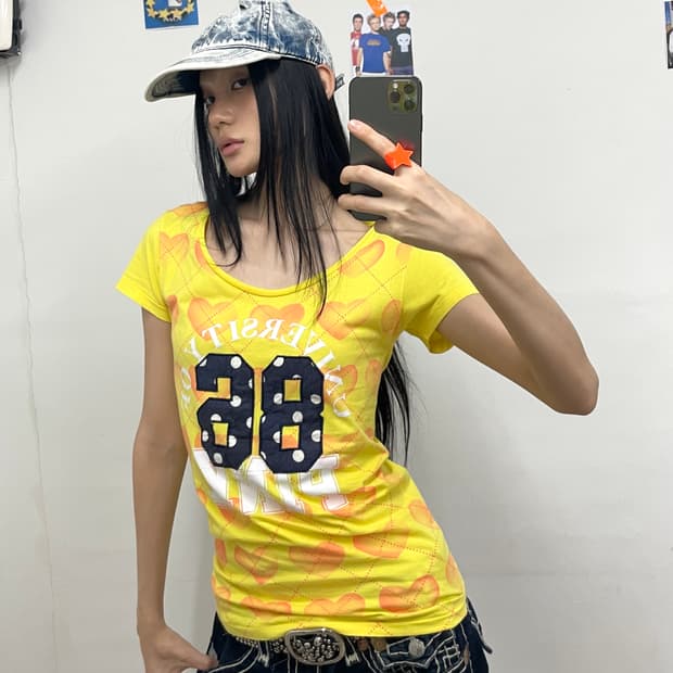86 Argyle Heart Yellow T-shirt 