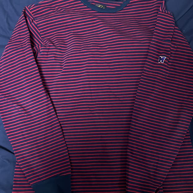 니들스 크루넥 스트라이프 롱슬리브 L