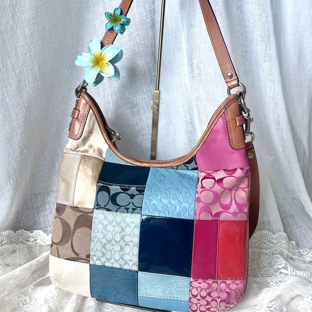 90s coach 시그니처 패치워크 아카이브 레더 캔버스 숄더백
