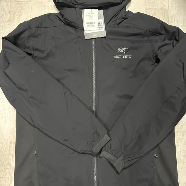 아크테릭스 아톰 LT 블랙 L [1회착용]