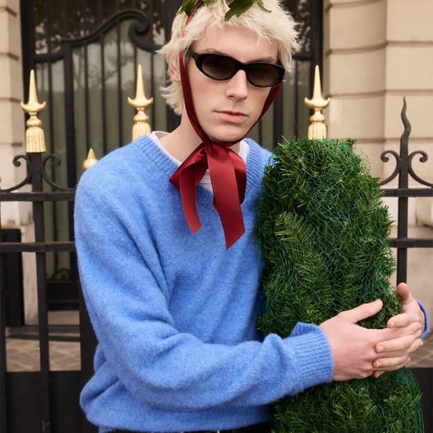 Stu 부클 브이넥 니트 Azure Blue